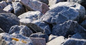 Front Yard Landscaping Ideas for Low Maintenance